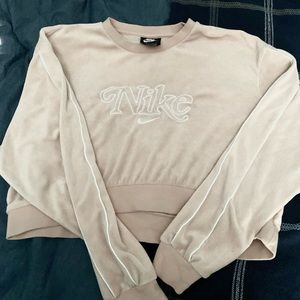 Nike Cropped Sweatshirt